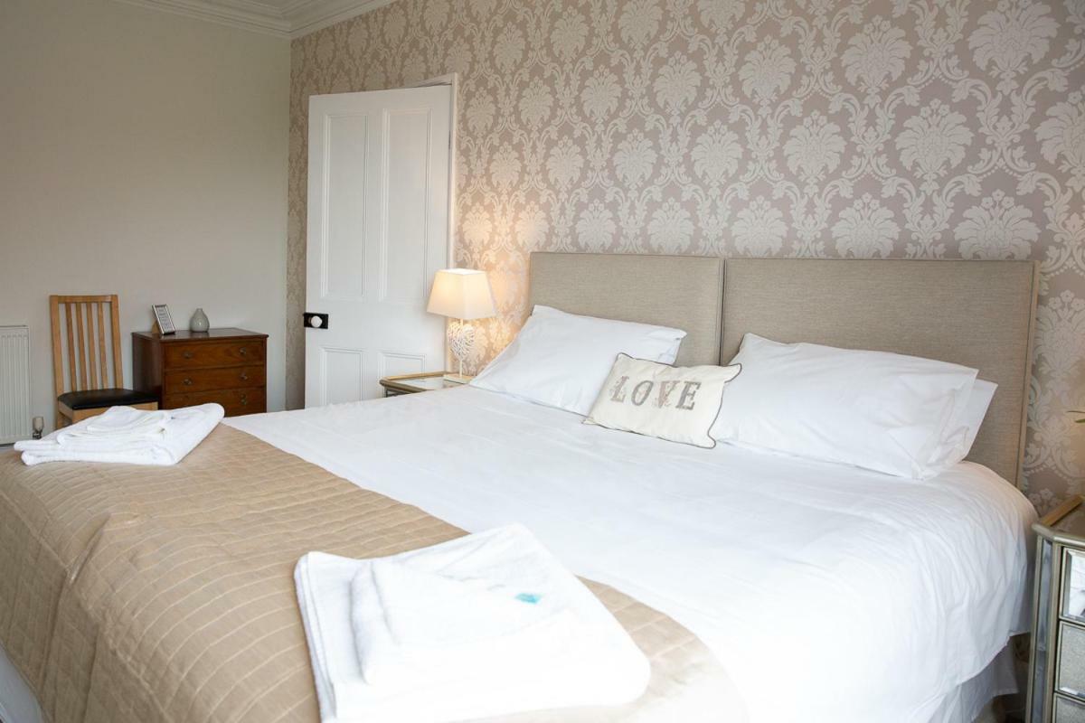 Penwithick Knightor Manor Bed & Breakfast エクステリア 写真