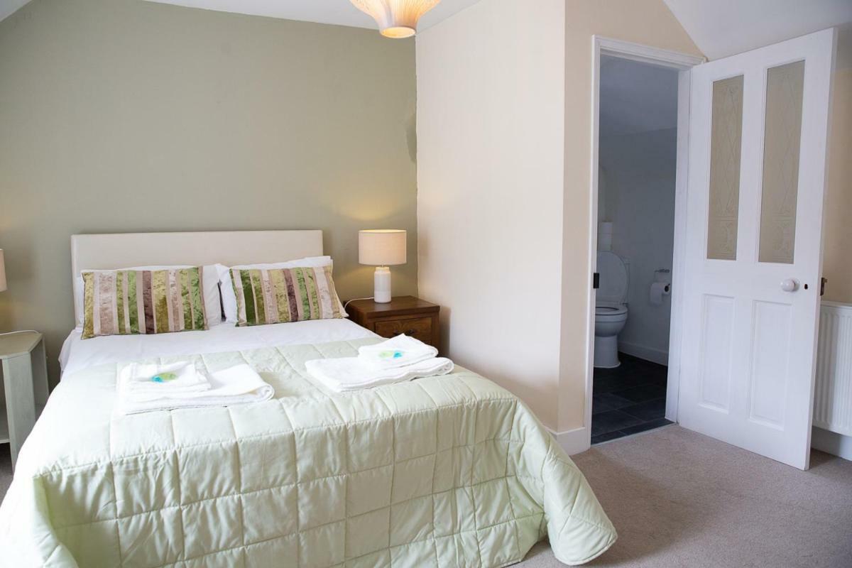 Penwithick Knightor Manor Bed & Breakfast エクステリア 写真